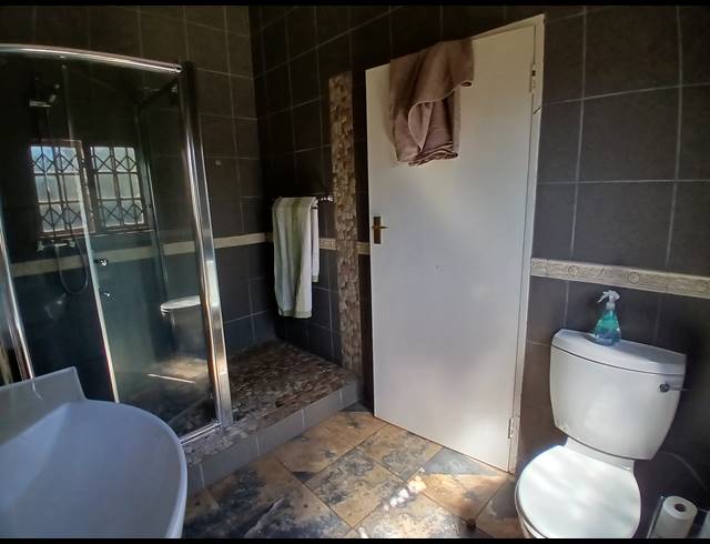 3 BEDROOM HOUSE FOR SALE IN LAMBTON